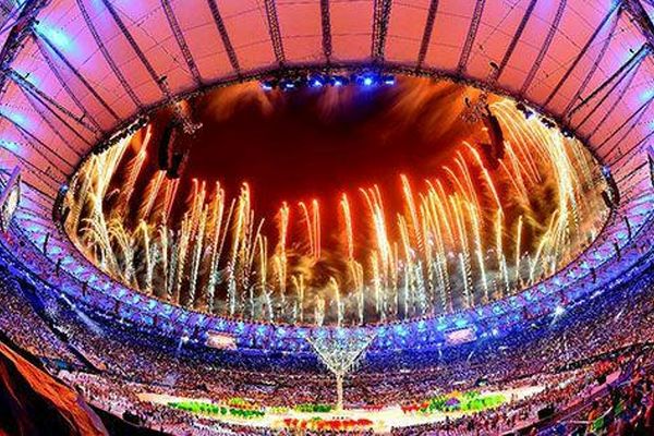 کمتر از ۱۳ ساعت دیگر تا مراسم افتتاحیه رقابت‌های پارالمپیک ۲۰۱۶ ریو