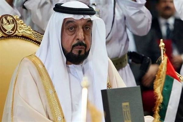 خلیفه بن زاید آل نهیان، حاکم امارات متحده عربی پس از خروج مشکوک سه ماه پیش خود از این کشور، به ابوظبی بازگشت