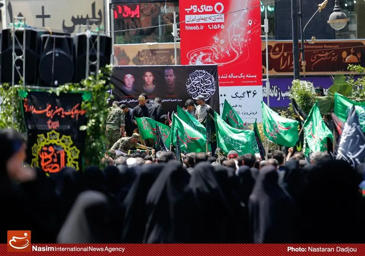 پیکر ۵ شهید مدافع حرم در قم تشییع شد