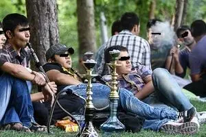 سرطان‌زا بودن تنباکوهای معطر قطعی است/ بی‌کاری؛‌ عامل روی آوردن جوانان به قلیان