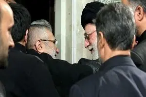رهبر انقلاب درگذشت والده‌ حاج منصور ارضی را تسلیت گفتند