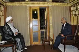 اقتصاد کشور بیمار است/ فشارهای اقتصادی و معیشتی  بر مردم زیاد است