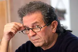 جمع‌آوری امضاء پزشکان برای شکایت از داریوش مهرجویی