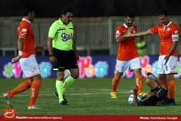 پیروزی ذوب‌آهن و سایپا در نیمه نخست