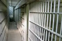 شرایط بازداشت زندانیان افراطی در فرانسه سخت‌تر می‌شود