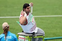 کائیدی و صالح فرج‌زاده در پرتاب وزنه به مدال نرسیدند