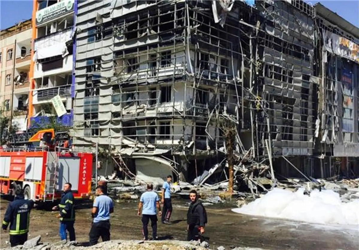 انفجار مهیب، شهر "وان" در ترکیه را لرزاند