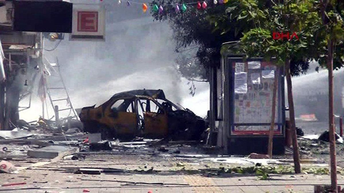هشت ایرانی در بمب‌گذاری شهر وان ترکیه زخمی شدند/ حال یک نفر وخیم است