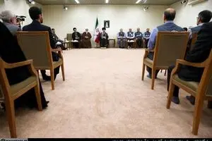 مسئولان ستاد هشتمین سرشماری عمومی نفوس و مسکن با رهبر انقلاب دیدار کردند + تصاویر
