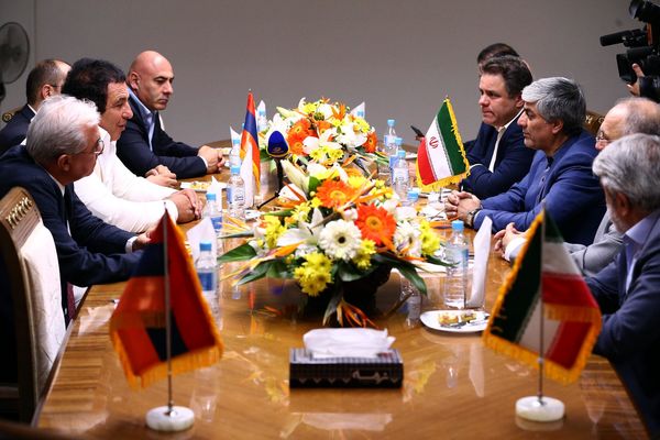 امضای توافق‌نامه همکاری روسای کمیته ملی المپیک ایران و ارمنستان