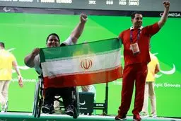 آسترکی: سیامند به قولش عمل کرد/ او در تمرینات ۳۱۵ کیلوگرم را هم مهار کرده بود