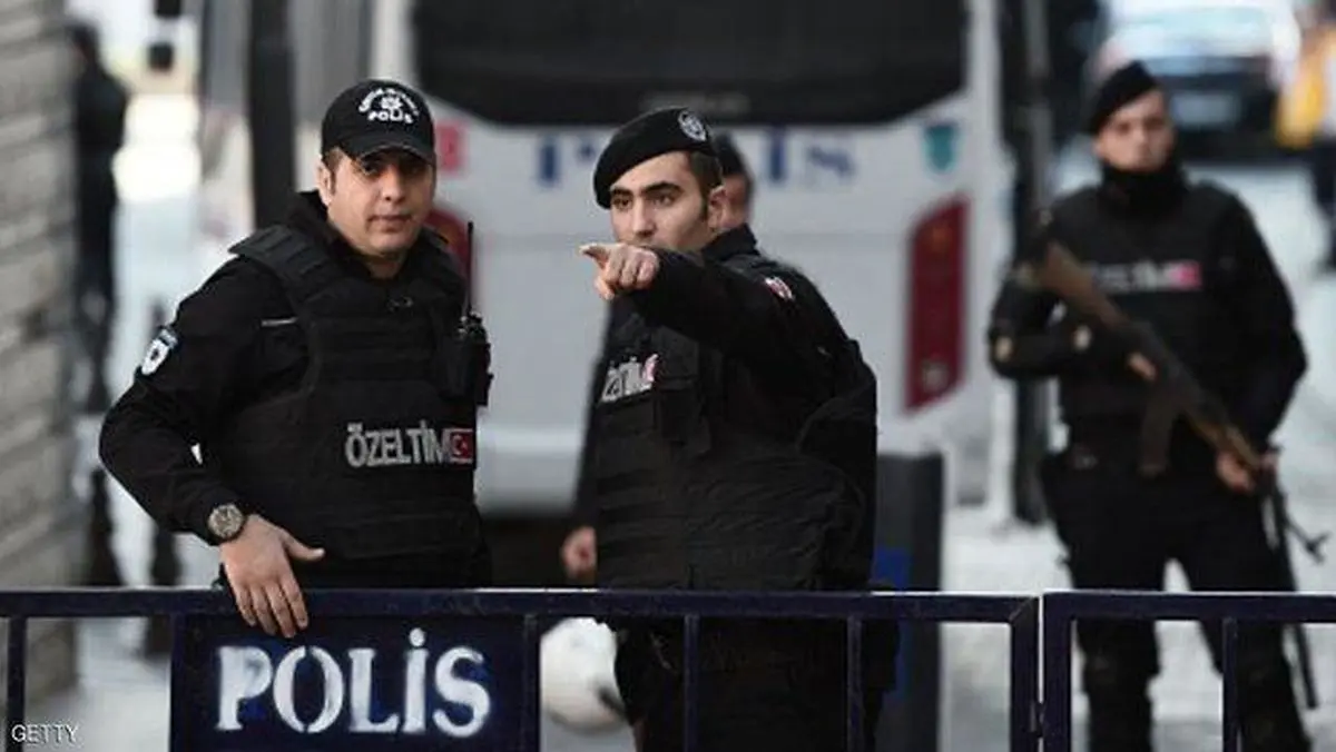 انگلیس نیز سفارتخانه خود در ترکیه را موقتا تعطیل کرد