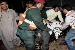 ۴۰ کشته و زخمی در حمله انتحاری به مسجدی در شمال پاکستان