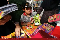 فیلم:: چین و هند ۸۰ درصد بازارِ لوازم التحریر ایران را گرفتند