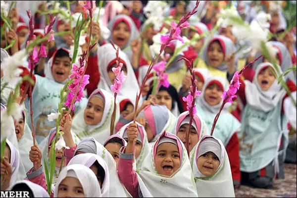 جشن شکوفه‌ها و جشن غنچه‌ها فردا برگزار می‌شود