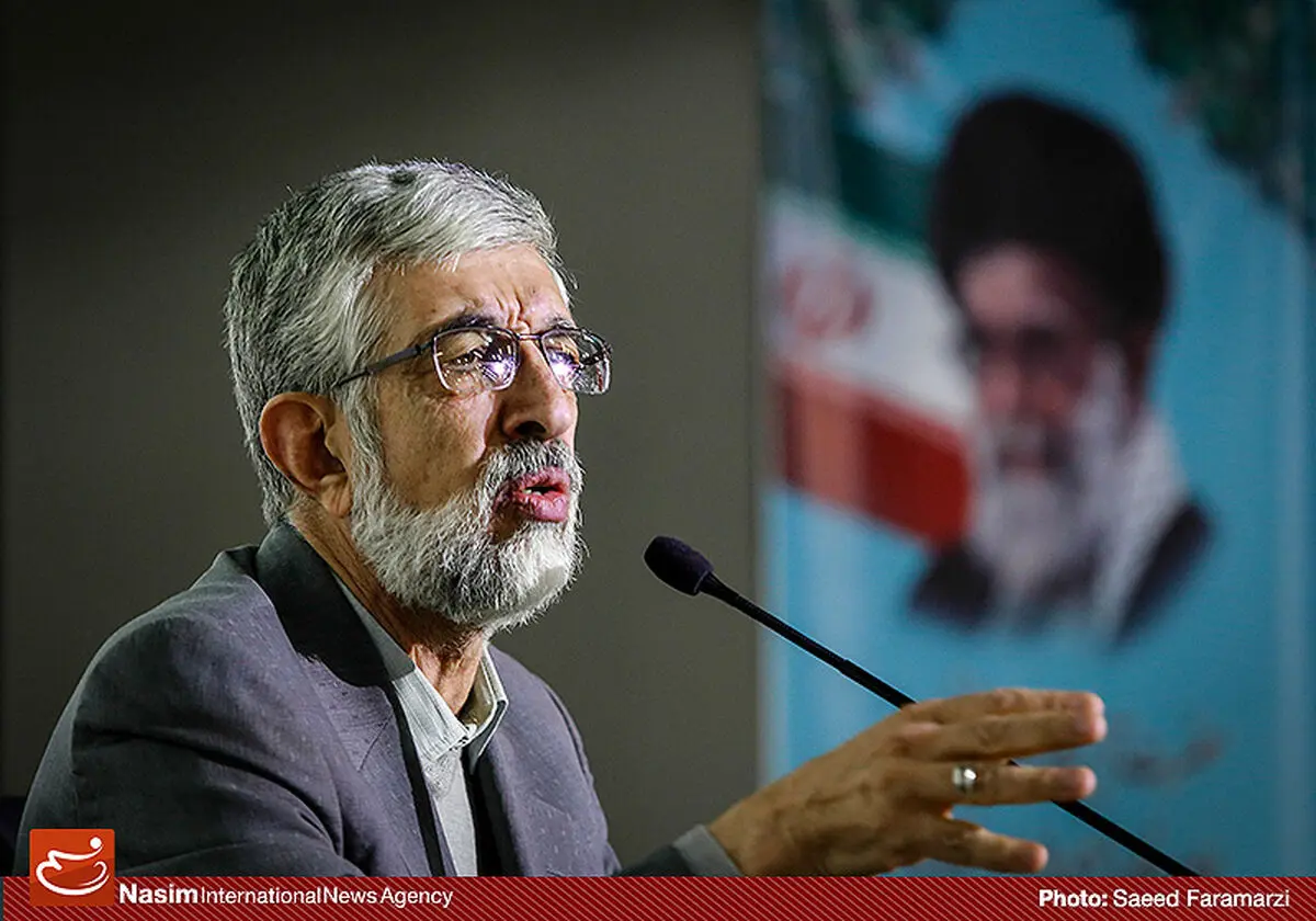 شعر در جامعه ایرانی نشانه فرهیختگی است