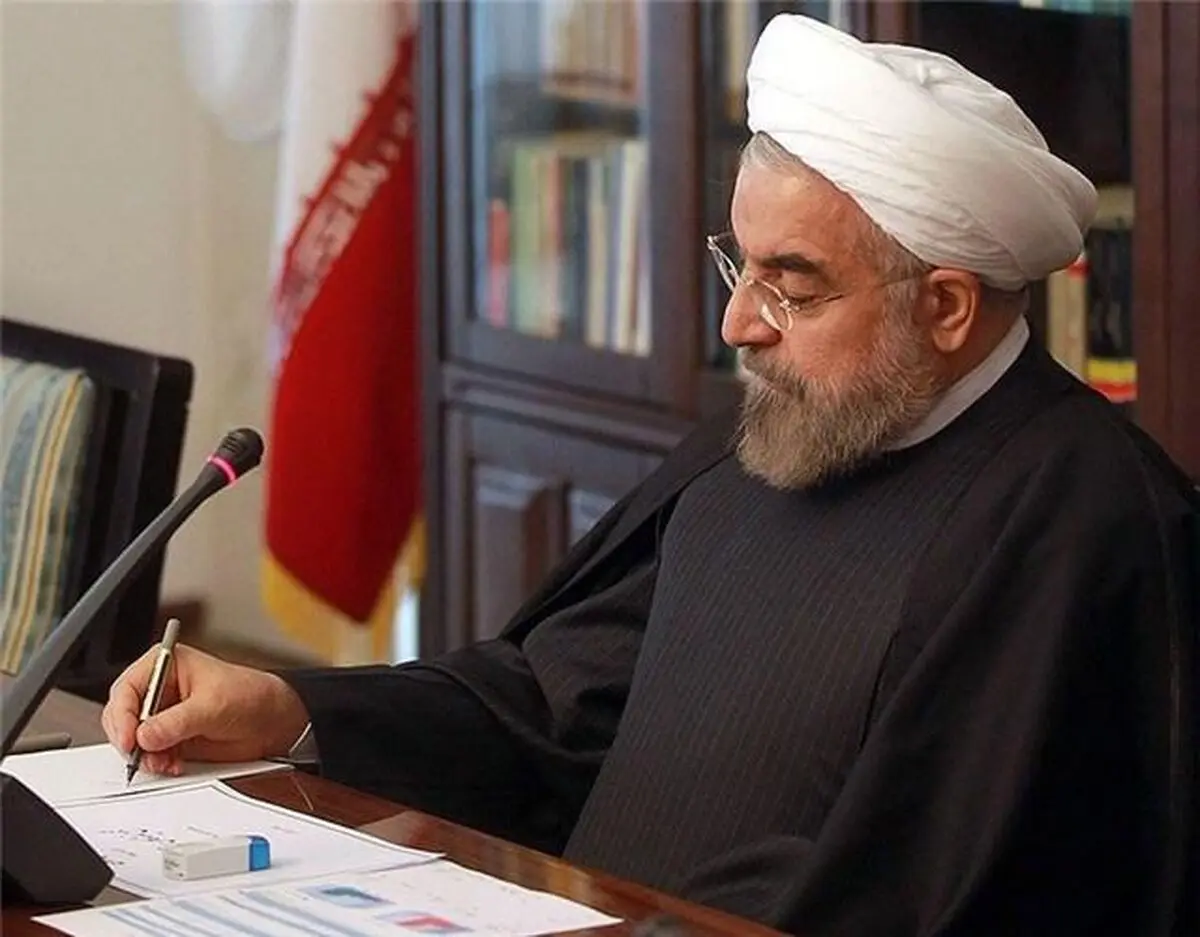 روحانی درگذشت پدر همسر یونسی را تسلیت گفت