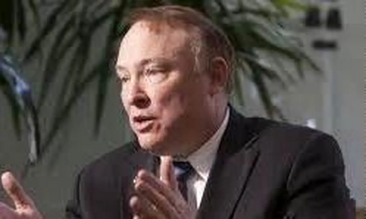 سناتور آمریکایی با نمایندگان مجلس دیداری نداشته است/ اظهار بی‌اطلاعی کمیسیون امنیت از سفر "داباکیس"