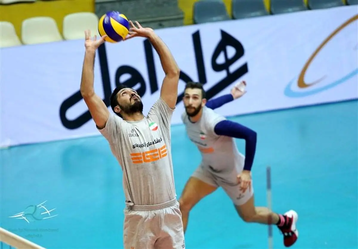 تیم والیبال نیروهای مسلح قهرمان شد