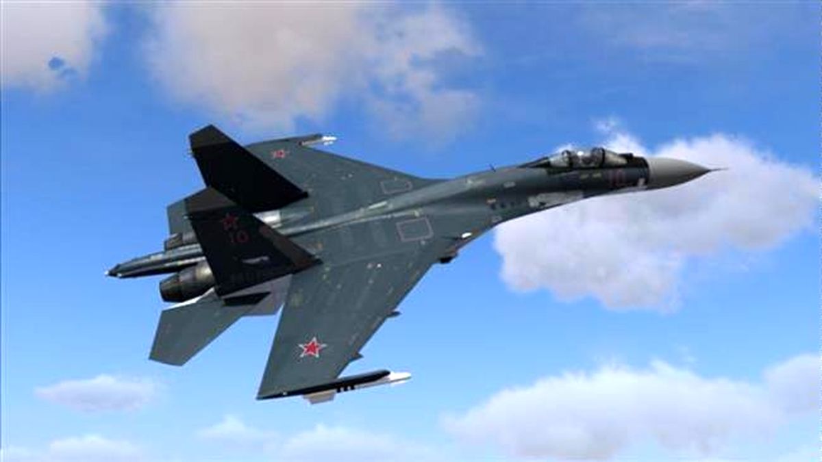حملۀ جنگنده‌های سوری و روسی به مواضع داعش در "دیرالزور"