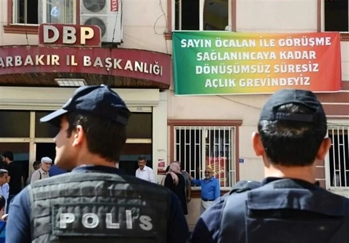 اخراج ۲۸ هزار معلم ترکیه به خاطر ارتباط با تروریسم