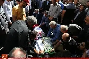 مراسم وداع با پیکر مرحوم 