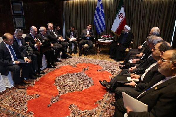 از گسترش روابط تهران - آتن استقبال می‌کنیم/ تاکید بر اجرای کامل و سریع توافقات میان دو کشور