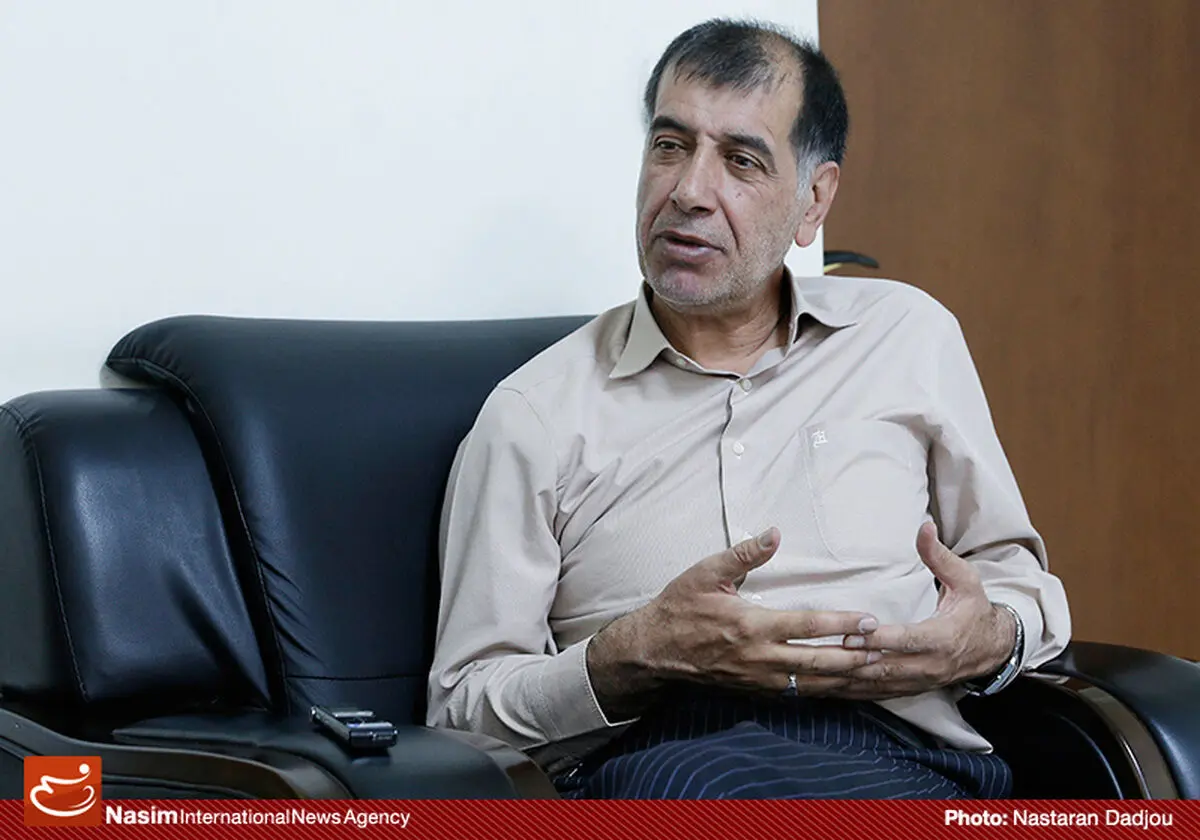 احمدی‌نژاد به دلایلی برای ورود به انتخابات منع شد