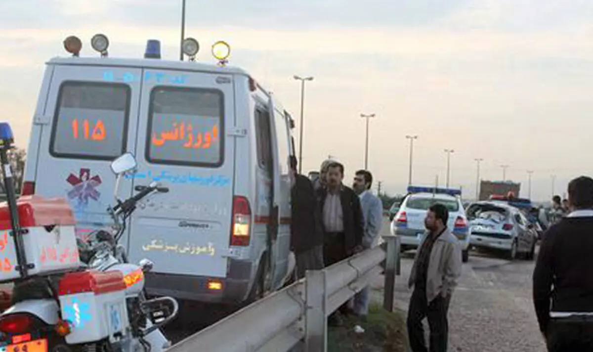 تصادف مرگبار کامیون با ۲۰۶/ ۵ عضو یک خانواده در دم جان باختند