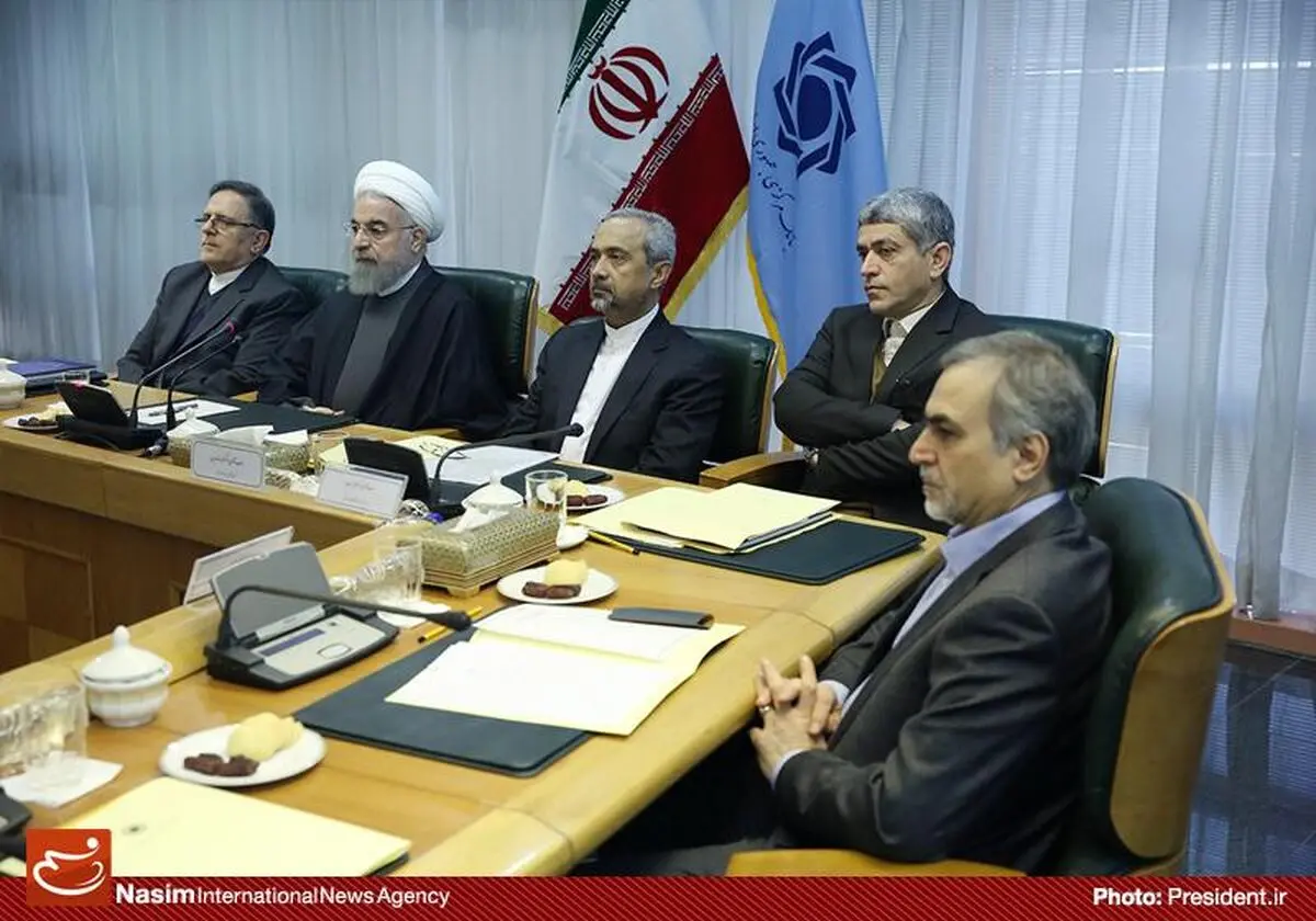 دولت روحانی رکورد جدیدی در رشد نقدینگی خلق کرد/ نقدینگی ۱۰۸۲ هزار میلیارد تومان شد/ رشد ۳۰ درصدی در ۱۲ ماه