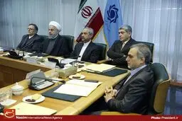 دولت روحانی رکورد جدیدی در رشد نقدینگی خلق کرد/ نقدینگی ۱۰۸۲ هزار میلیارد تومان شد/ رشد ۳۰ درصدی در ۱۲ ماه