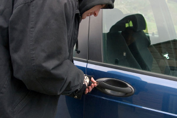 اجرای طرح سراسری نصب ردیاب خودرو برای کاهش آمار سرقت