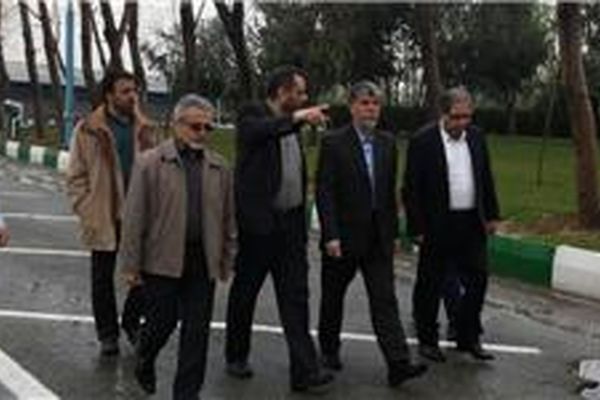 معاون فرهنگی وزیر ارشاد از ۴چاپخانه بازدید کرد