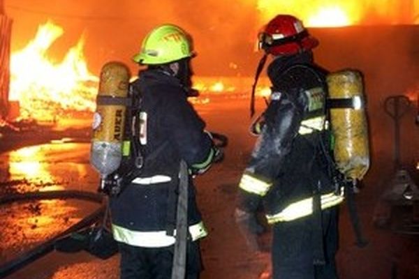 حریق ۶ خودرو در محور سنندج ـ‌ مریوان/ ۷ مسافر در آتش سوختند