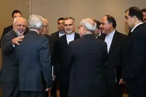 سناریوی انتخاباتی مشاور اقتصادی روحانی برای پوشاندن ضعف‌های اقتصادی دولت!