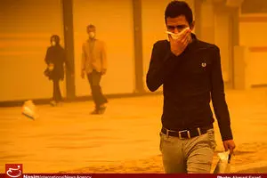 گرد و غبار؛ مدارس و دانشگاه‌های آبادان و خرمشهر را تعطیل کرد/ کاهش دید افقی به ۱۵۰۰ متر