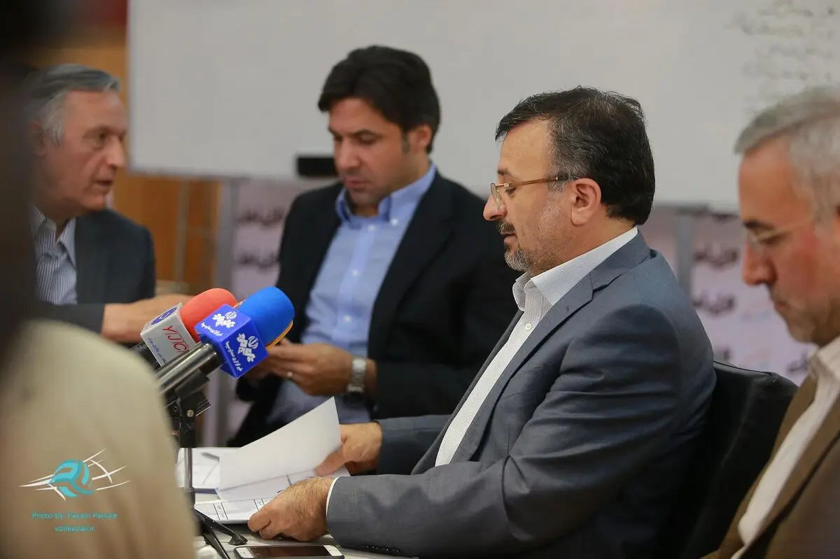داورزنى و افشاردوست راهى کنگره جهانى والیبال شدند