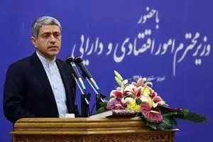 با انبوهی از جوانان جویای کار مواجه‌ایم/ شرایط کار برای آنان فراهم نیست