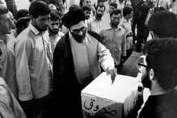 آیت‌الله خامنه‌ای رکورددار آراء مردمی در انتخابات ریاست جمهوری