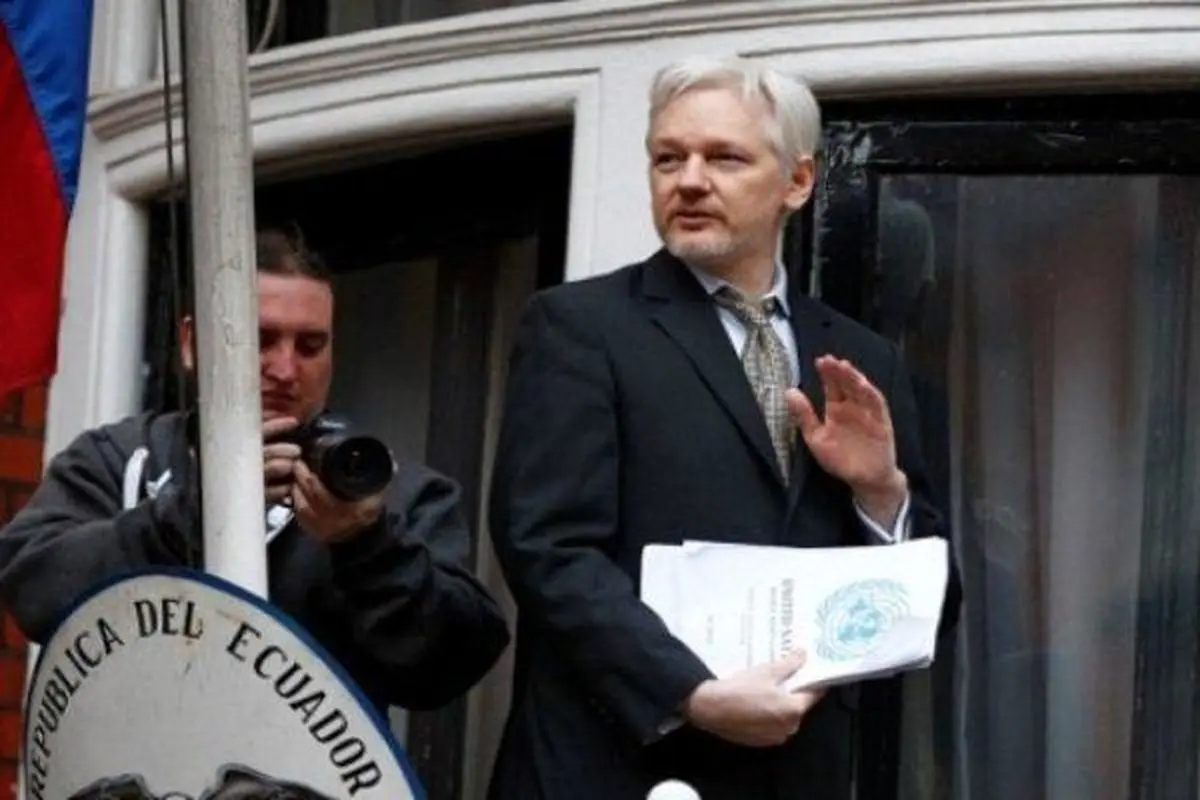 "هیلاری کلینتون" قصد ترور "جولیان آسانژ" را داشت