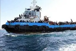 گارد ساحلی ایتالیا جان پنج هزار مهاجر را نجات داد