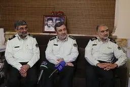 روحیه صبر و انقلابی خانواده شهدا برای ما درس است