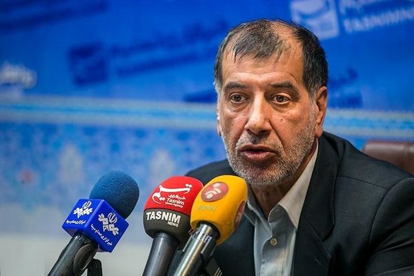 مطمئنا کاندیدای اصولگرایان آقای روحانی نخواهد بود/ نیامدن احمدی نژاد به نفع مملکت است