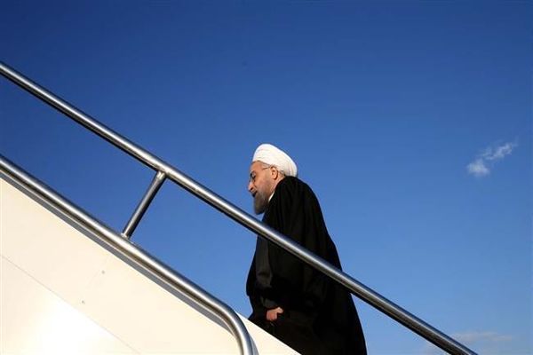 روحانی مالزی را به مقصد بانکوک ترک کرد