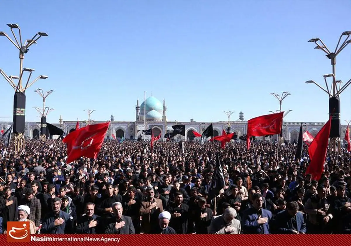 اجتماع "احلی من العسل" در حرم مطهر رضوی