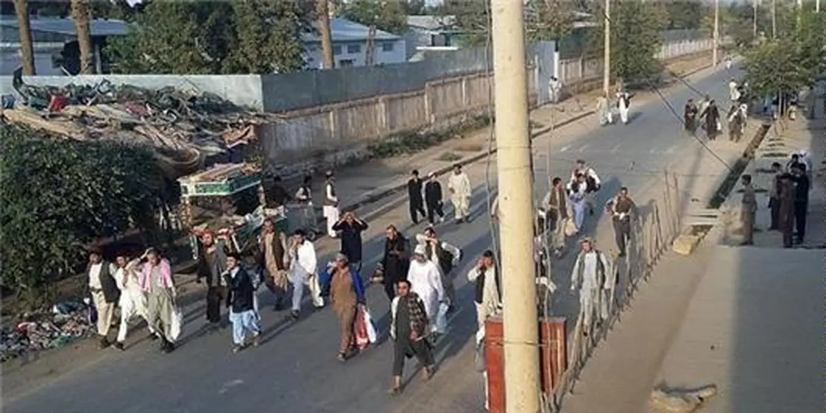 ۱۰ هزار غیرنظامی طی یک هفته از "قندوز" گریخته‌اند