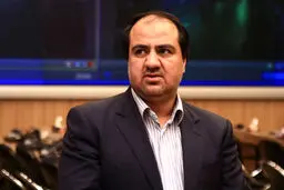 شکستگی لوله آب، عامل نشست زمین در میدان قیام اعلام شد