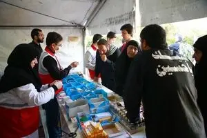 ارائه خدمات شبانه‌روزی در چادر درمانی هلال‌احمر در کربلا/ افزایش چادرهای درمانی در روز عاشورا