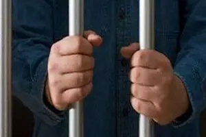 حبس از یک تا هفت سال برای انتقال‌دهنده مال غیر