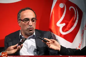 واعظ آشتیانی: ۲۰ هزار واحد صنعتی در دولت روحانی تعطیل شد/ دولت اگر می‌خواست در این ۳.۵ سال اقتصادی مقاومتی را اجرا می‌کرد